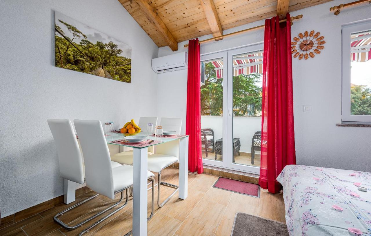 Heidi 2 Apartman *